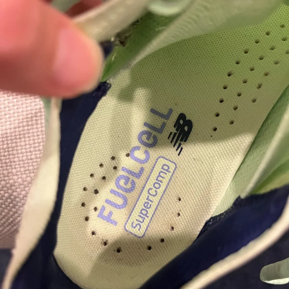 New Balance Fuel Cell SuperComp Trainer - Picture 10 of 11